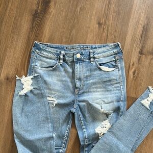 Distressed Light Blue Jeans